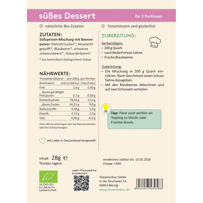 Label der Verpackung vom süssen Dessert mit allen Angaben über die Nährwerte, Zubereitung und Zutaten.