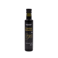 Eine schwarze, schmale Flasche mit schwarzem Deckel und der Aufschrift "Premium Balsamico Bio". Die Flasche wird als histaminarm und vegan bezeichnet. Unter der Aufschrift sind zwei Weinblätter abgebildet.