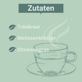 Grafik mit grünem Hintergrund und der Überschrift „Zutaten“. Aufgelistet sind Tulsikraut, Melissenblätter und Zitronengras. Rechts unten eine gezeichnete Teetasse mit aufsteigendem Dampf.