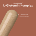 Produktgrafik zum HistaBalance L-Glutamin Komplex. Zu sehen ist eine vergrößerte Kapsel mit dem Hinweis auf die enthaltenen Bestandteile L-Glutamin und Olivenblattextrakt.