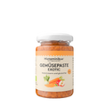 Render Foto des Produktes "Gemüsepaste Exotic". Ein kleines Glas mit weißem Deckel. Die Paste innerhalb des Glases ist orange und von stückiger Struktur. Das Etikett des Glases ist hell und trägt die Aufschrift "Histaminikus, das Original seit 2017". Darunter befindet sich der Titel des Produktes " Gemüsepaste Exotic". Darunter sind Karotten, Fenchel und Äpfel zu sehen. Das Produkt wird als histaminarm und glutenfrei bezeichnet.